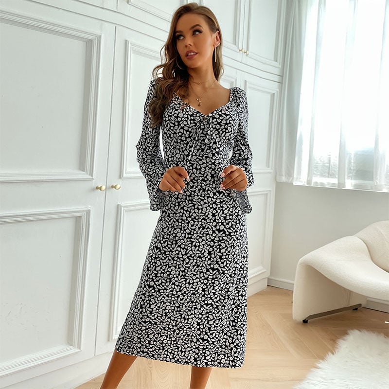 Vintage Women's Backless Long Sleeve Printed Dress