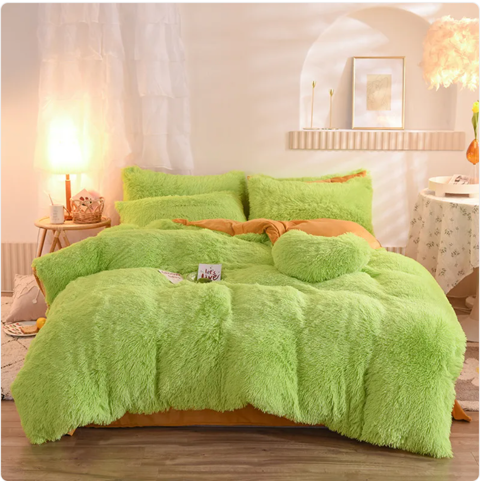 Luxury Plush Fleece Bedding Set - Queen & King Sizes, Warm Quilt Cover & Pillowcases