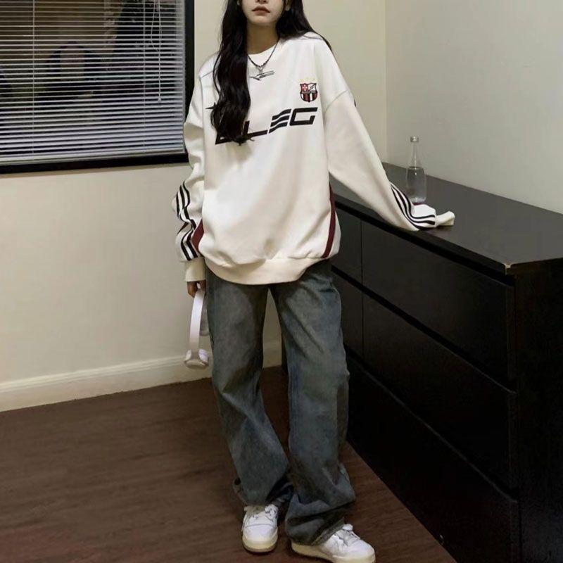 Retro Lady Hoodie for Street Racing Enthusiasts