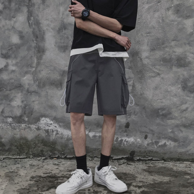 Hong Kong Style Loose Straight Cargo Shorts