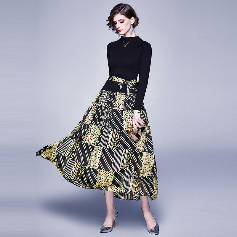 Black Dress with Long Sleeves and Color Block Design