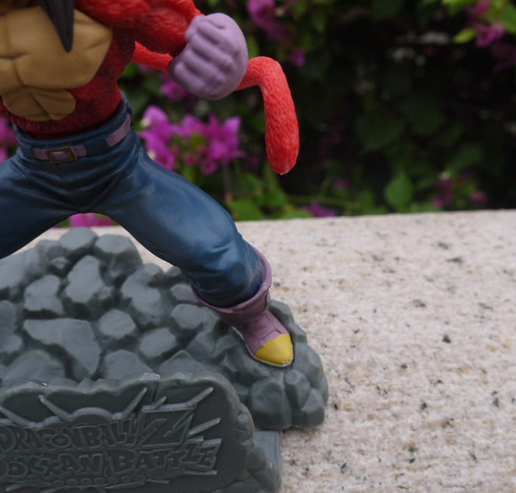 Dragon Ball GT Super Saiyan 4 Vegeta Figure Model