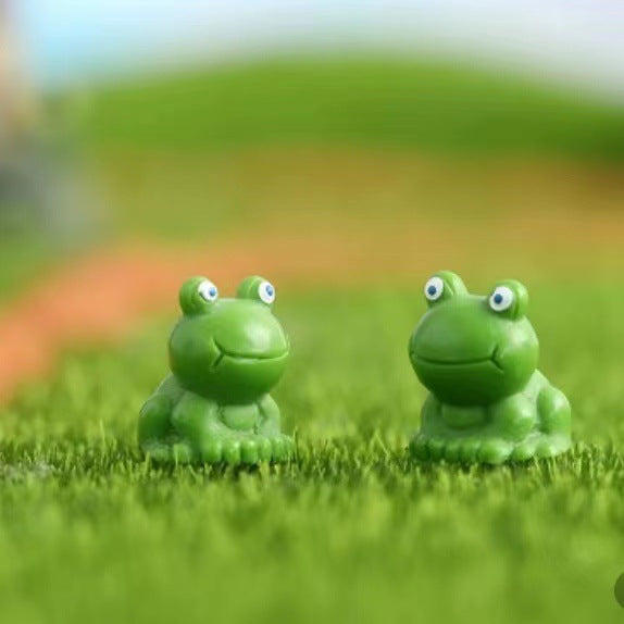 DIY Resin Moss Miniature Frog Figurine for Crafts