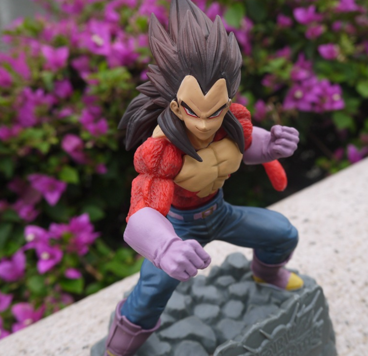 Dragon Ball GT Super Saiyan 4 Vegeta Figure Model