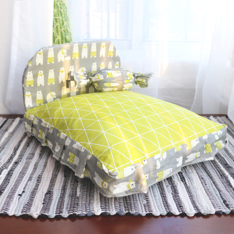 Pet Bed for Small Dogs and Cats, Washable Design