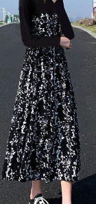 Jacquard Long-sleeved Wool Dress for Elegant Look