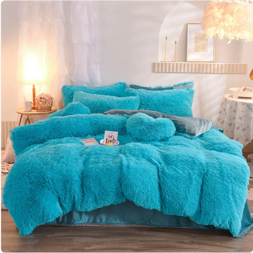 Luxury Plush Fleece Bedding Set - Queen & King Sizes, Warm Quilt Cover & Pillowcases